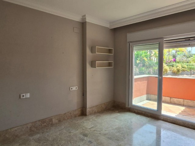 Villa avec 5 Chambres  à Marbella