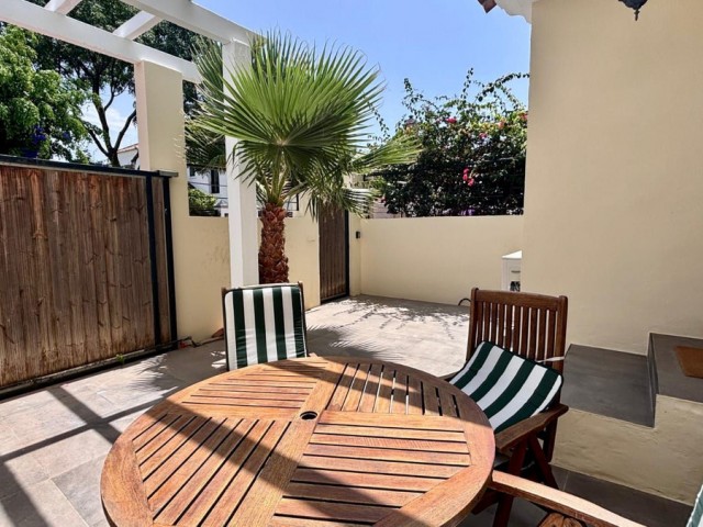 Villa avec 5 Chambres  à Marbella