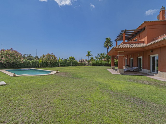 5 Soveroms Villa i Marbella