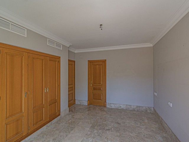 5 Soveroms Villa i Marbella