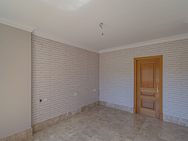 5 Soveroms Villa i Marbella