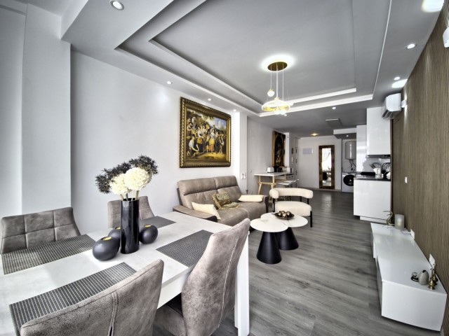2 Schlafzimmer Apartment in Marbella