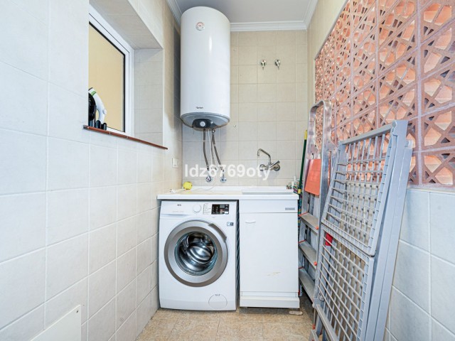2 Bedrooms Apartment in Benalmadena Costa