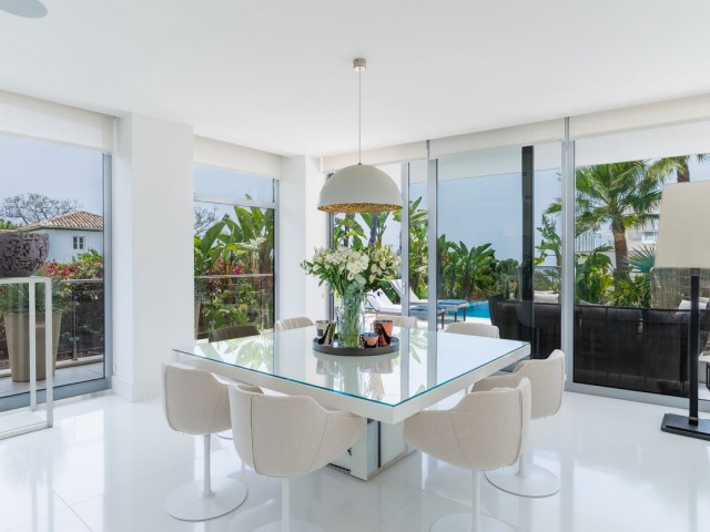 4 Makuuhuoneen Rivitalo Sierra Blanca