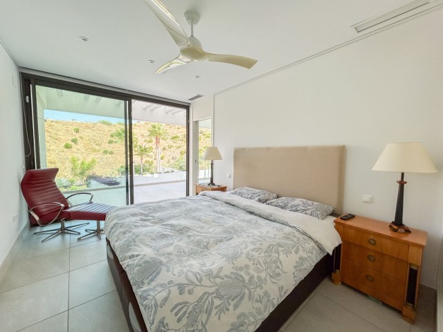 Villa con 4 Dormitorios  en Mijas