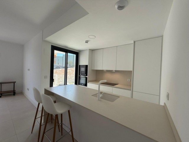 Apartamento con 3 Dormitorios  en Fuengirola