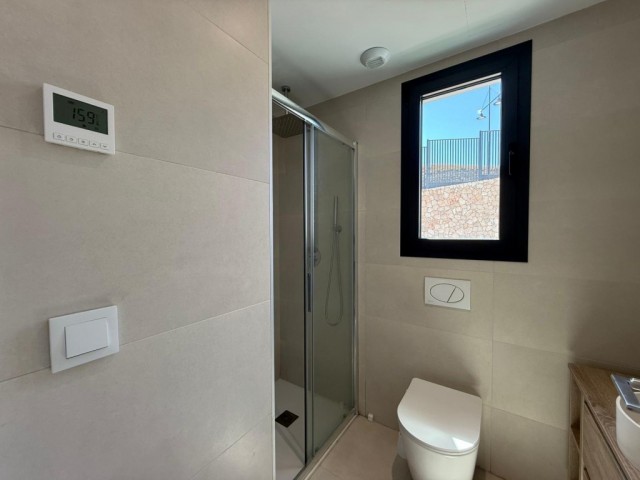 Apartamento con 3 Dormitorios  en Fuengirola