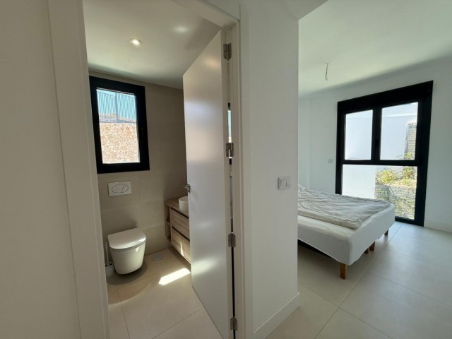 Apartamento con 3 Dormitorios  en Fuengirola