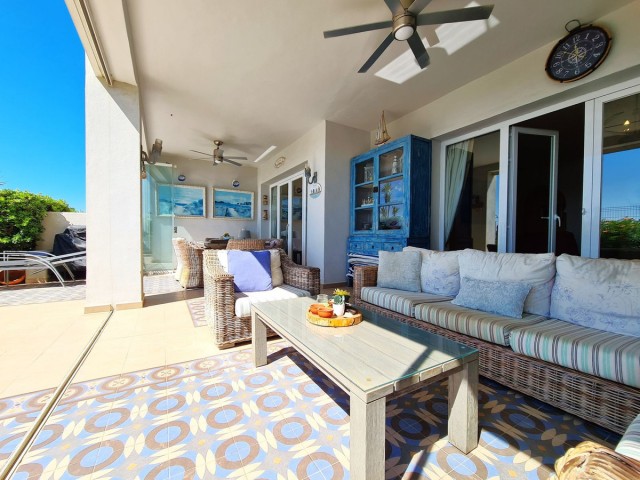 3 Soveroms Leilighet i Casares Playa