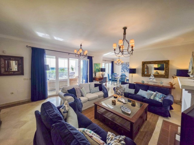 3 Soveroms Leilighet i Casares Playa