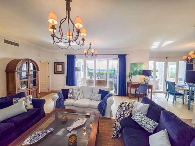 3 Soveroms Leilighet i Casares Playa