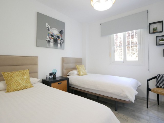 Apartamento con 3 Dormitorios  en Cabopino