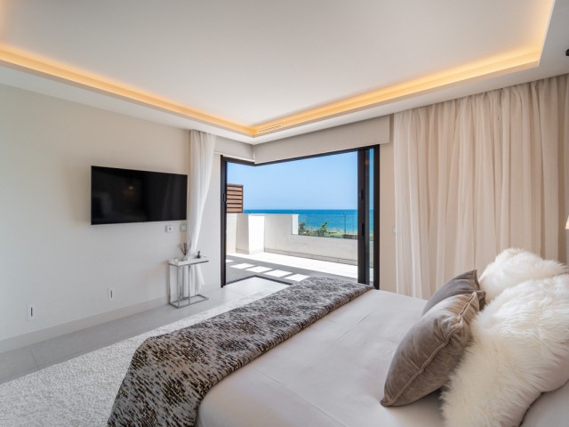 Maison mitoyenne avec 3 Chambres  à Estepona