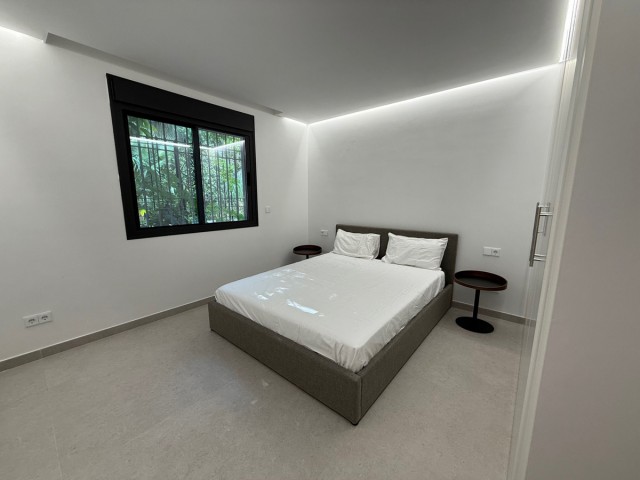 Appartement avec 3 Chambres  à Estepona