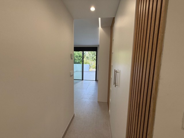 Appartement avec 3 Chambres  à Estepona