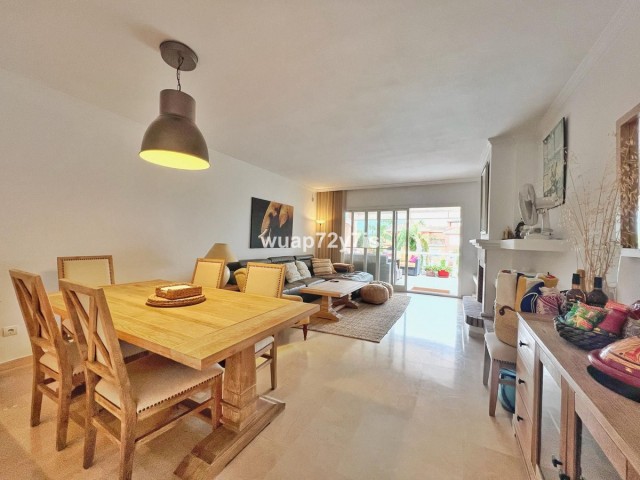 Appartement avec 2 Chambres  à Estepona