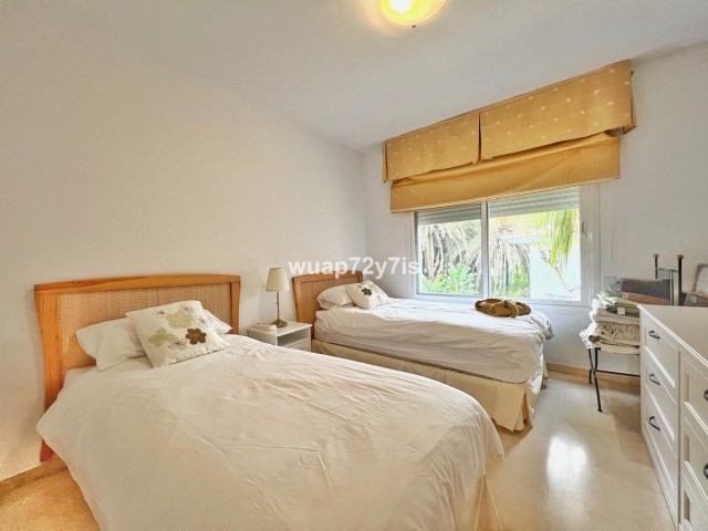 Appartement avec 2 Chambres  à Estepona