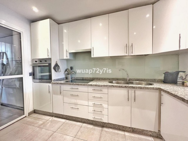 Appartement avec 2 Chambres  à Estepona