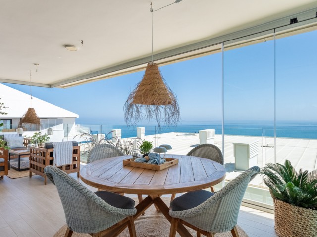 Apartamento con 3 Dormitorios  en Fuengirola