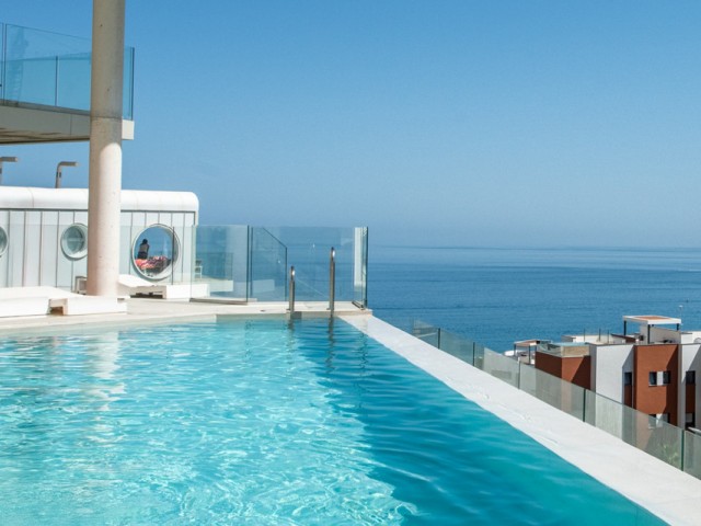 Apartamento con 3 Dormitorios  en Fuengirola