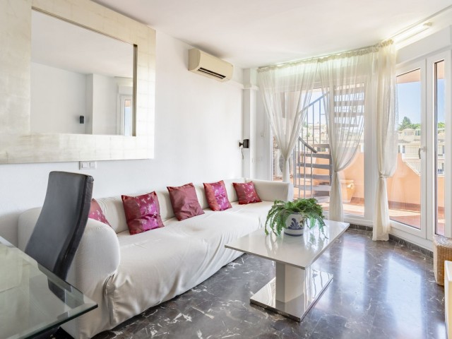 Apartamento con 3 Dormitorios  en Fuengirola