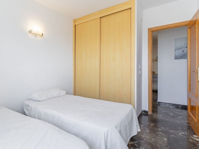 Apartamento con 3 Dormitorios  en Fuengirola