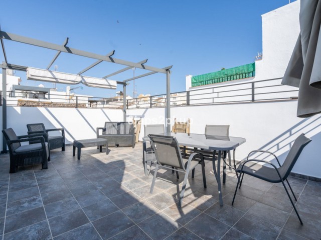 Maison mitoyenne avec 2 Chambres  à Estepona