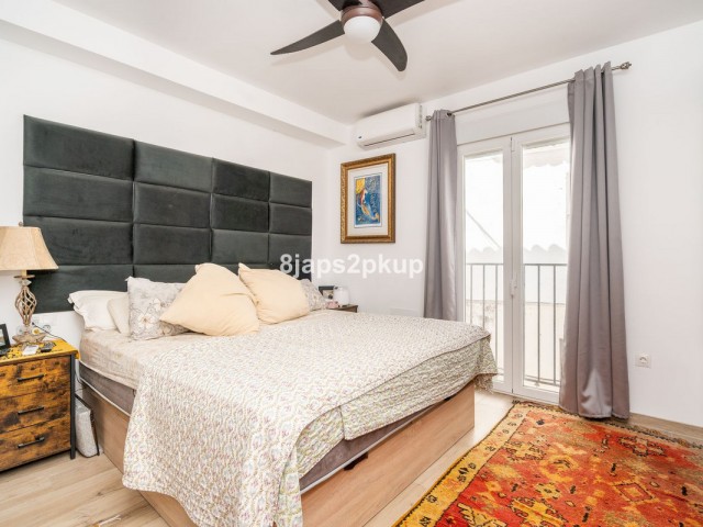 Maison mitoyenne avec 2 Chambres  à Estepona