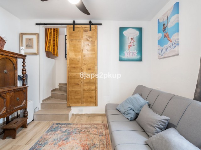 Maison mitoyenne avec 2 Chambres  à Estepona