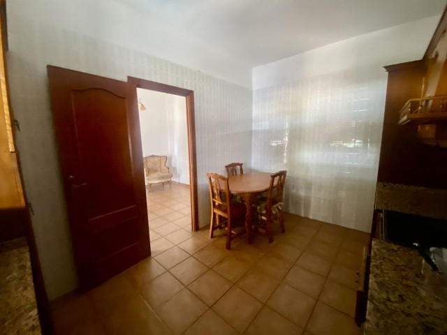 Villa avec 3 Chambres  à Estepona