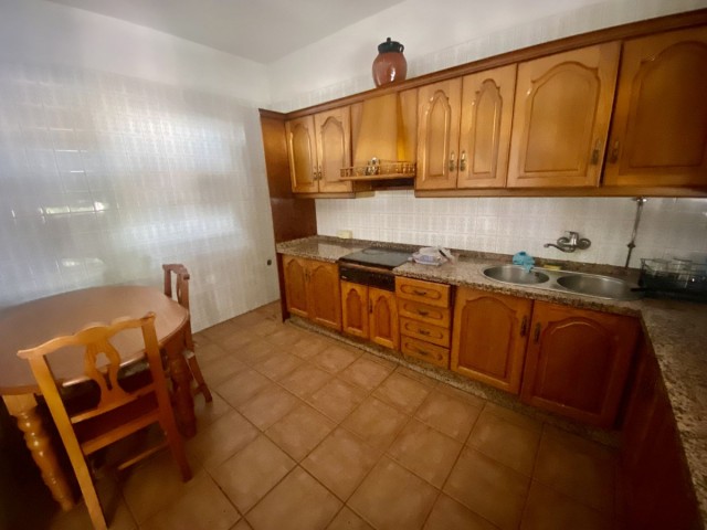 Villa avec 3 Chambres  à Estepona