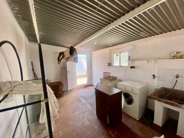 Villa avec 3 Chambres  à Estepona