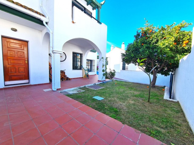3 Soveroms Villa i La Duquesa