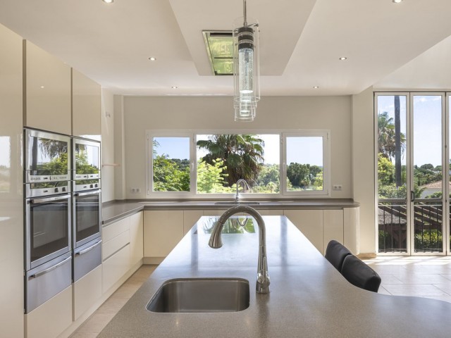 Villa avec 5 Chambres  à Sotogrande