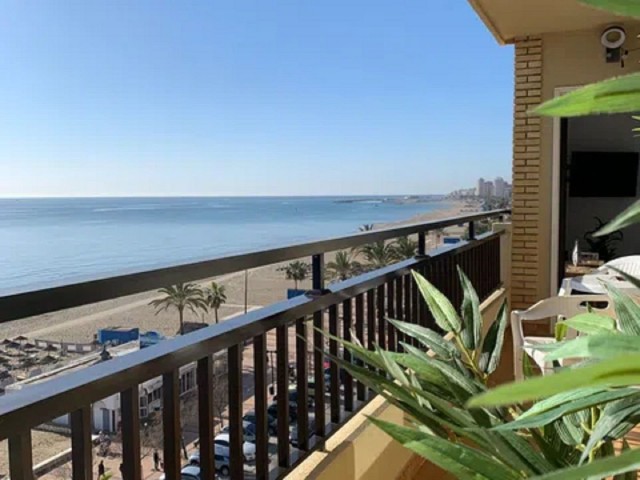 Apartamento con 2 Dormitorios  en Fuengirola