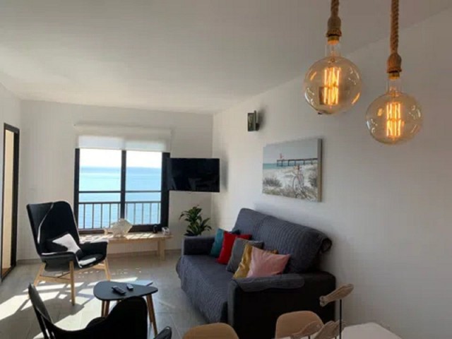Apartamento con 2 Dormitorios  en Fuengirola