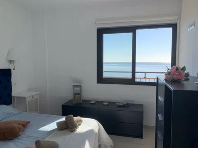 Apartamento con 2 Dormitorios  en Fuengirola