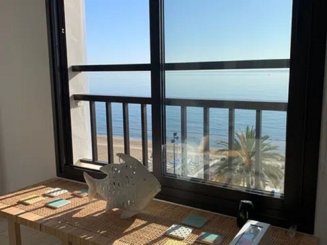 Apartamento con 2 Dormitorios  en Fuengirola