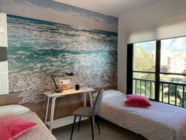 Apartamento con 2 Dormitorios  en Fuengirola