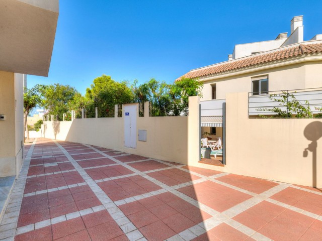 3 Makuuhuoneen Rivitalo Fuengirola