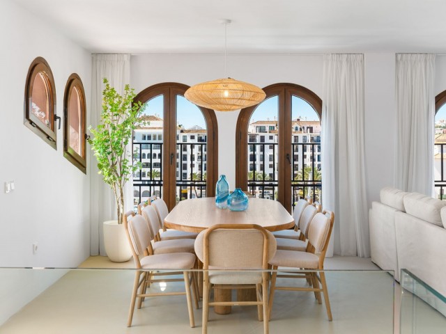 4 Slaapkamer Appartement in La Duquesa