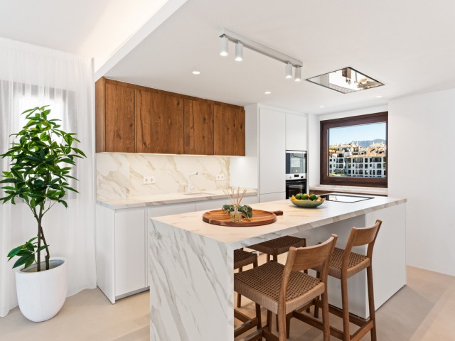 4 Slaapkamer Appartement in La Duquesa