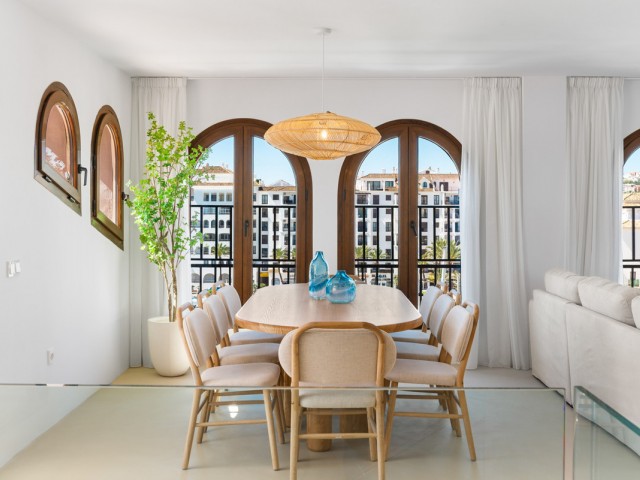 4 Slaapkamer Appartement in La Duquesa