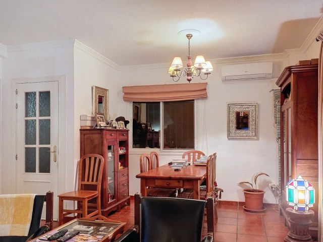 5 Soveroms Villa i Sierrezuela
