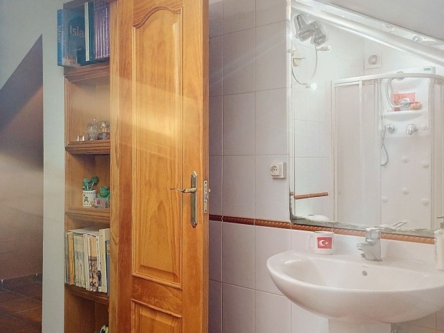 5 Soveroms Villa i Sierrezuela