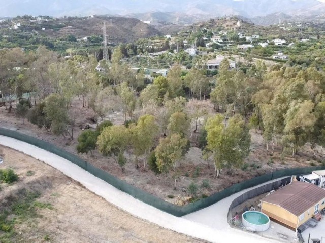  Plot in Estepona