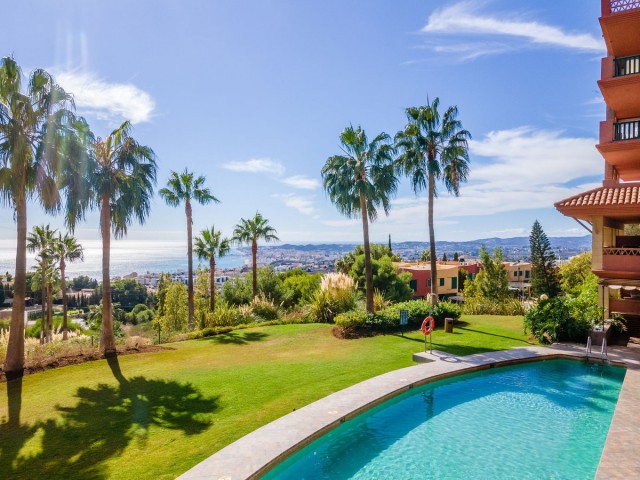 2 Bedrooms Apartment in Benalmadena