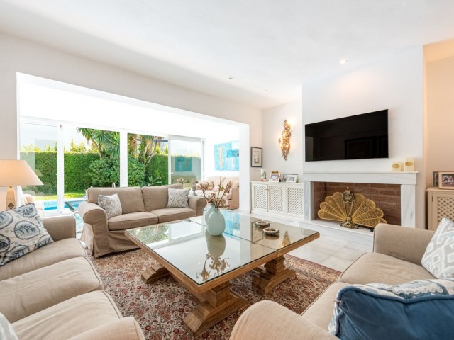 Villa, Los Monteros, R5122906