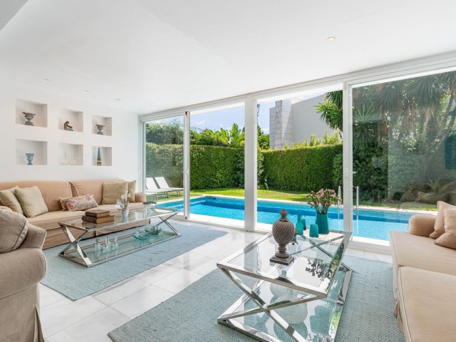 Villa, Los Monteros, R5122906