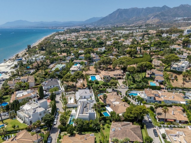 7 Sovrums Villa i Los Monteros